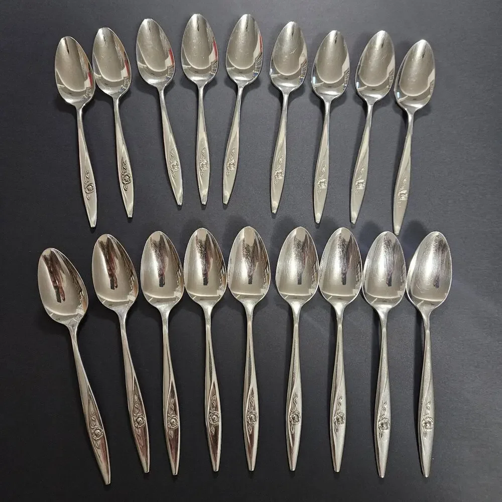 Oneidacraft Lasting Rose 18 teaspoons stainless steel flatware oneida spoon 6
